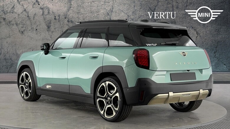 MINI Aceman 135kW E Classic 43kWh 5dr Auto Electric Hatchback